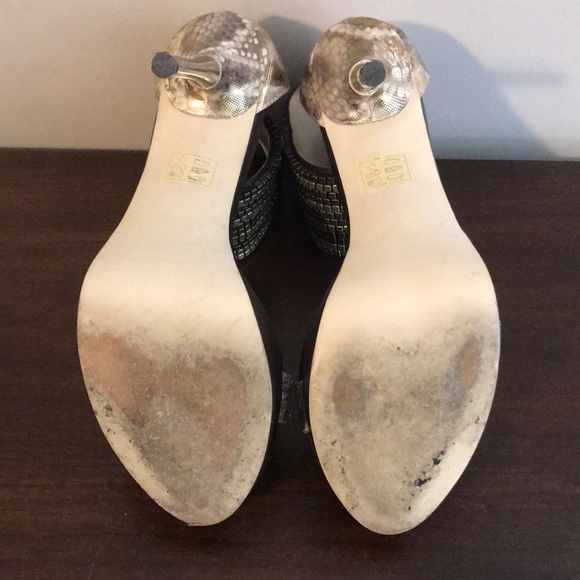 BEBE heels - Picture 7 of 8